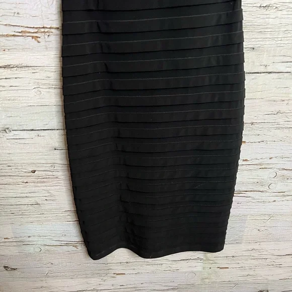 Xscape black midi dress size 2 with beads - Picture 2 of 9